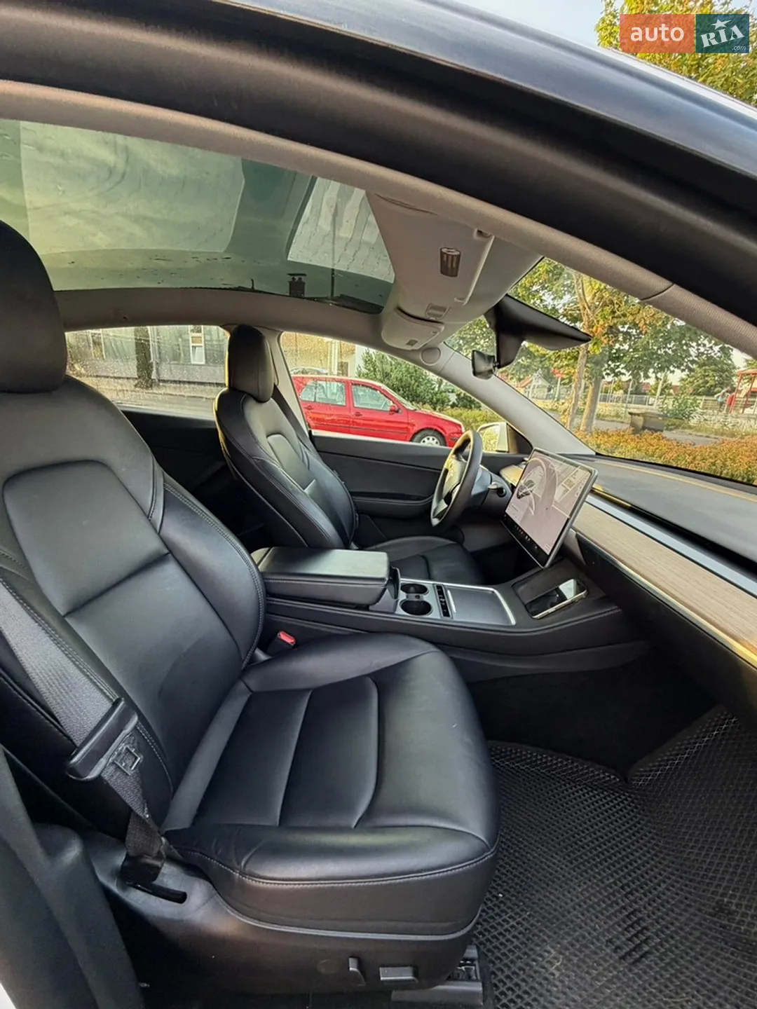 2021 Tesla Model Y - мініатюра 19