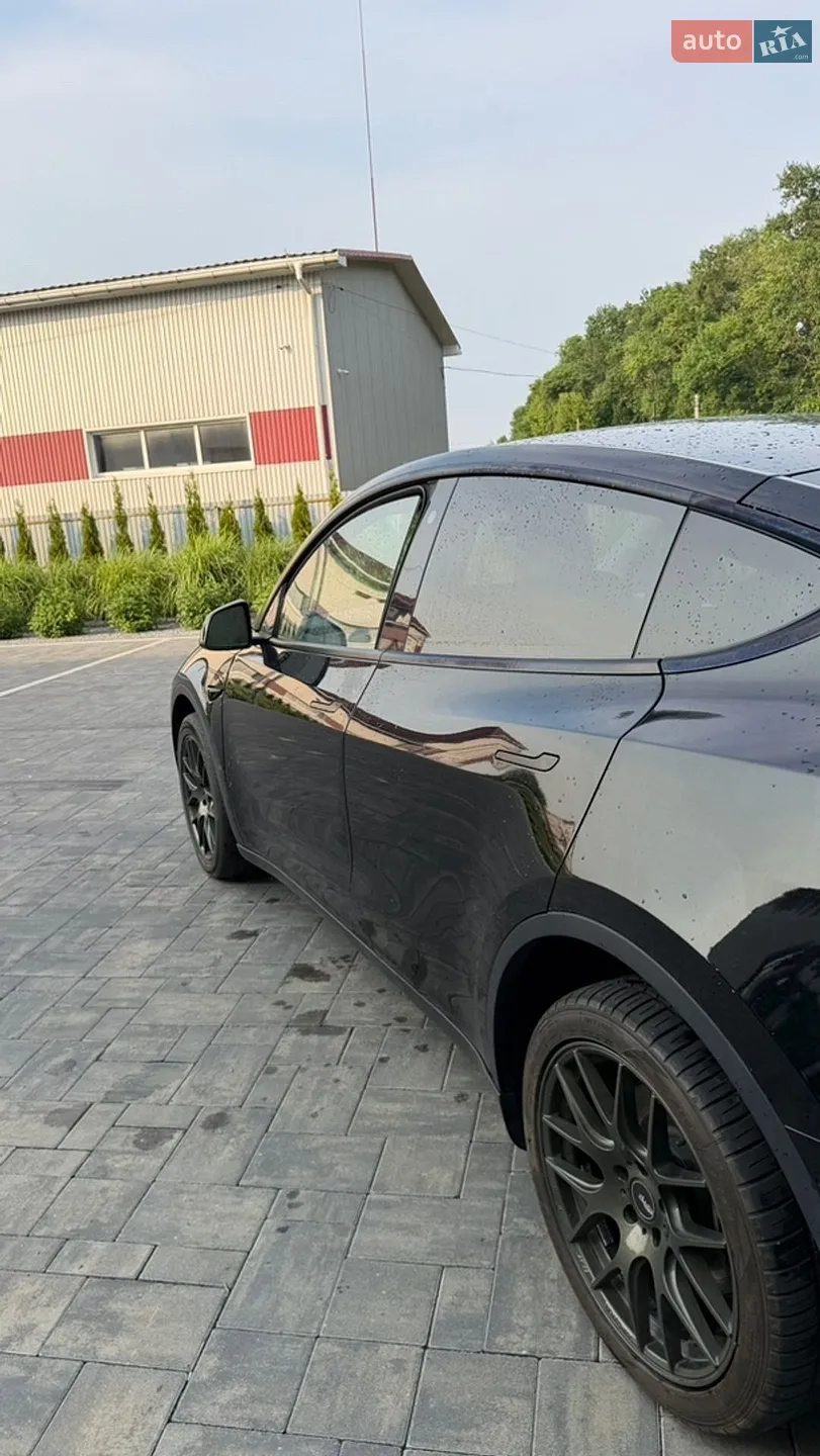 2022 Tesla Model Y - мініатюра 5