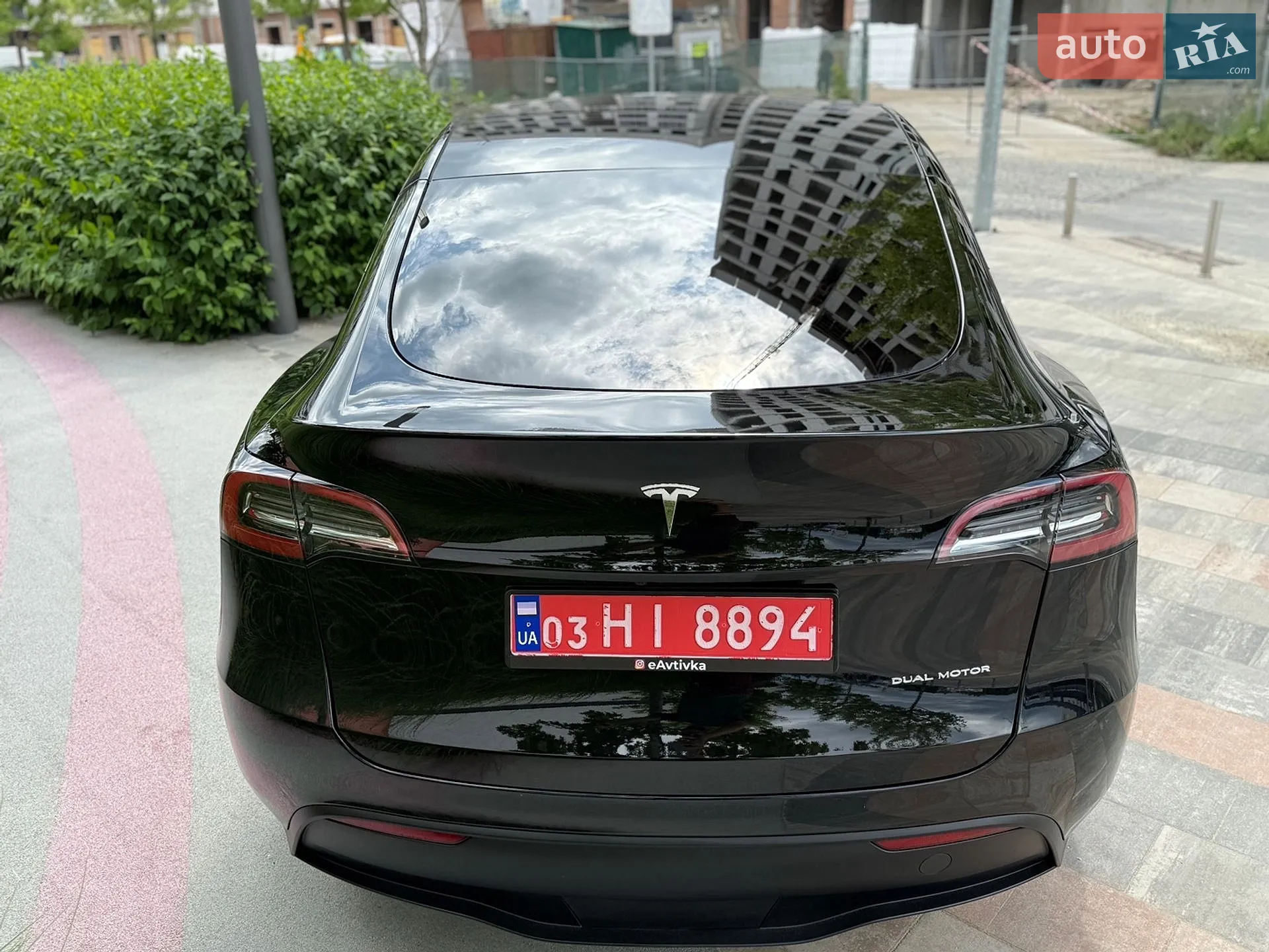 2024 Tesla Model Y - мініатюра 13