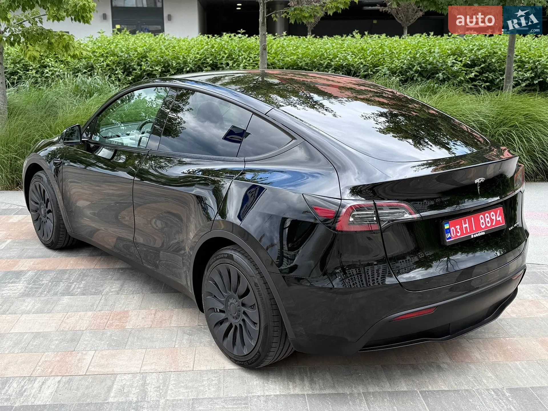 2024 Tesla Model Y - мініатюра 16