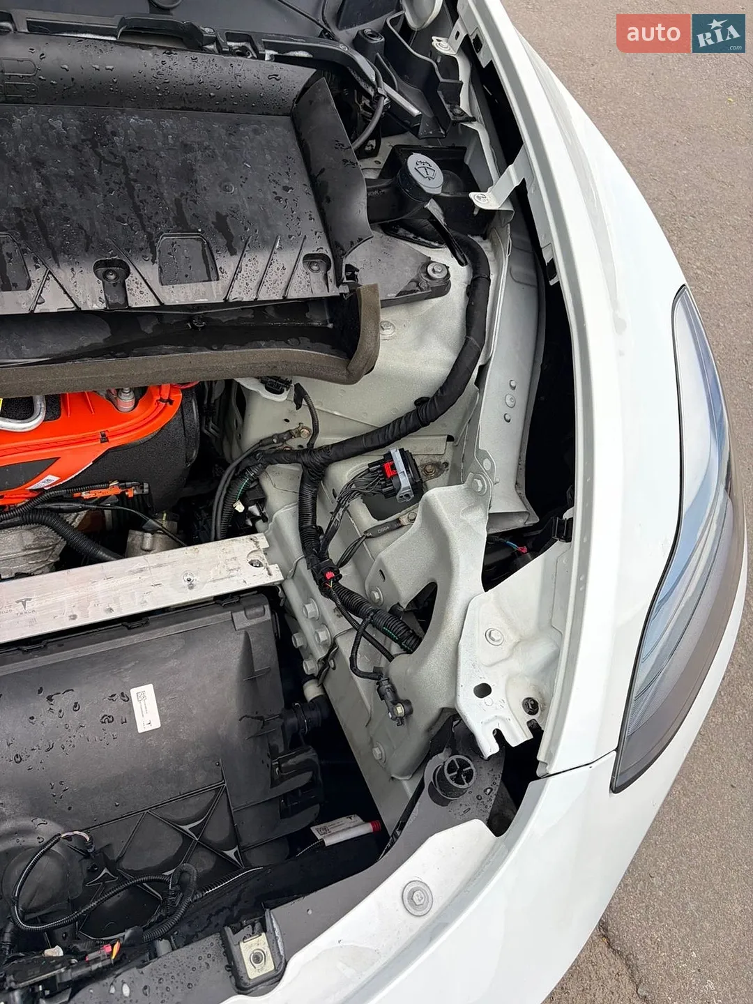 2024 Tesla Model Y - мініатюра 18