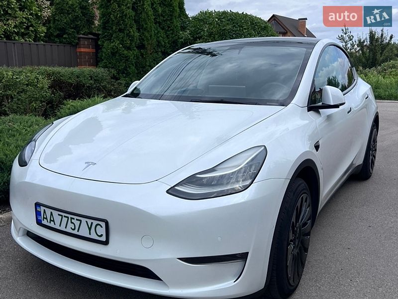 Tesla Model Y 2021