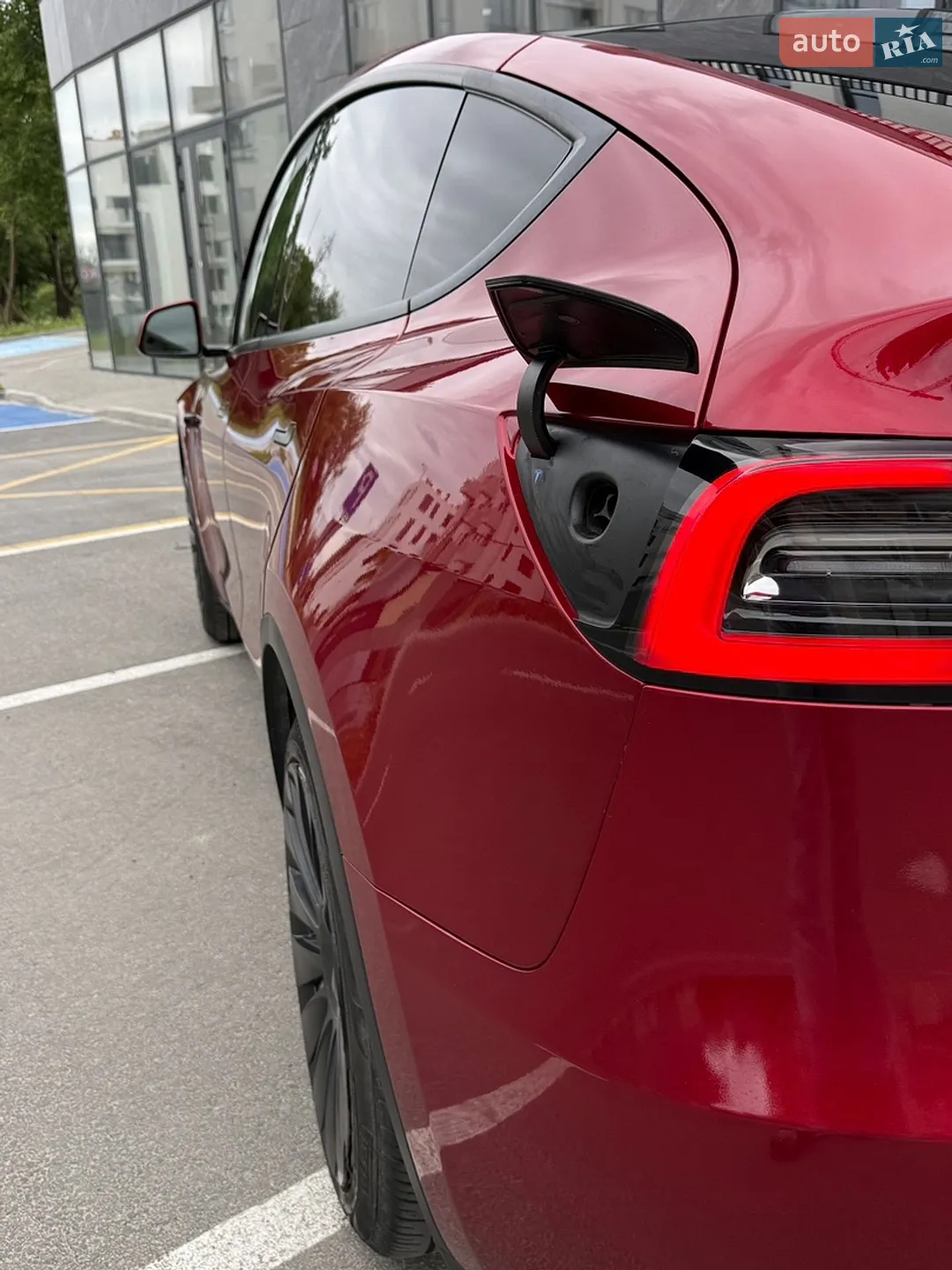 2024 Tesla Model Y - мініатюра 7