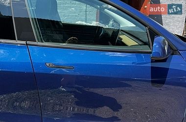 Внедорожник / Кроссовер Tesla Model Y 2021 в Киеве фото 4 Внедорожник / Кроссовер Tesla Model Y 2021 в Киеве