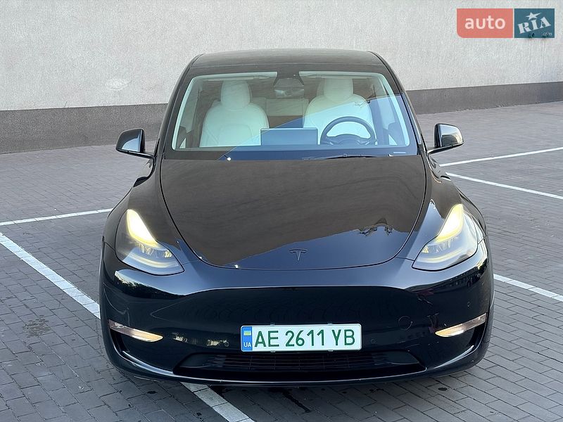 Позашляховик / Кросовер Tesla Model Y 2022 в Кам'янському