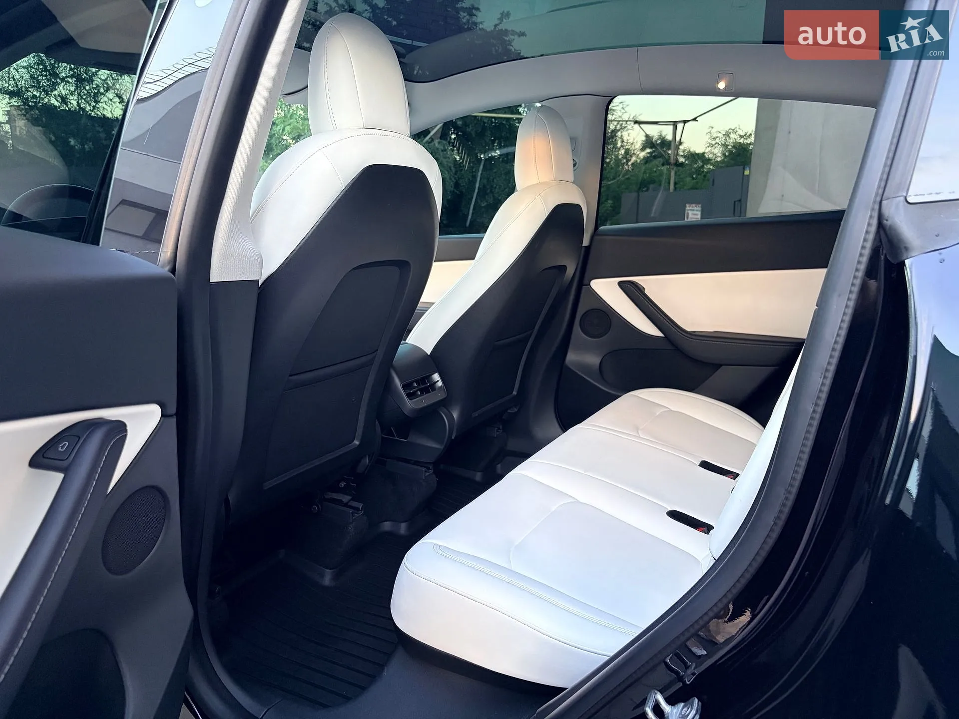 2022 Tesla Model Y - мініатюра 40
