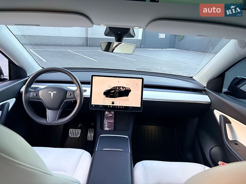 Позашляховик / Кросовер Tesla Model Y 2022 в Кам'янському