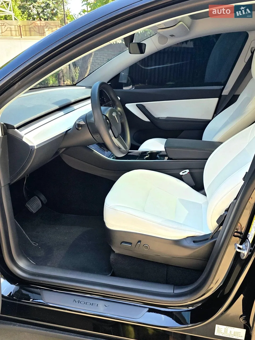 2021 Tesla Model Y - мініатюра 13