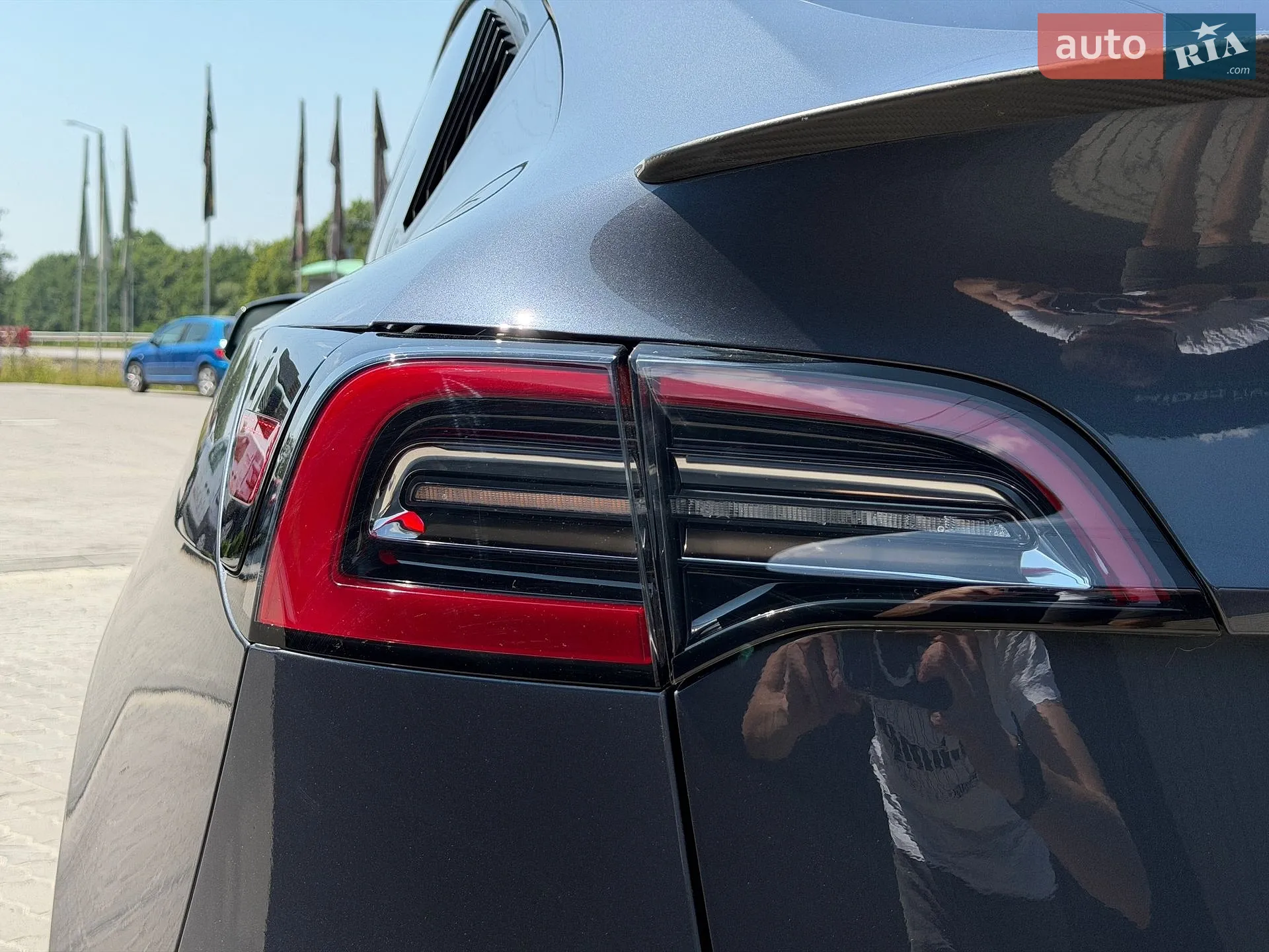 2021 Tesla Model Y - мініатюра 11