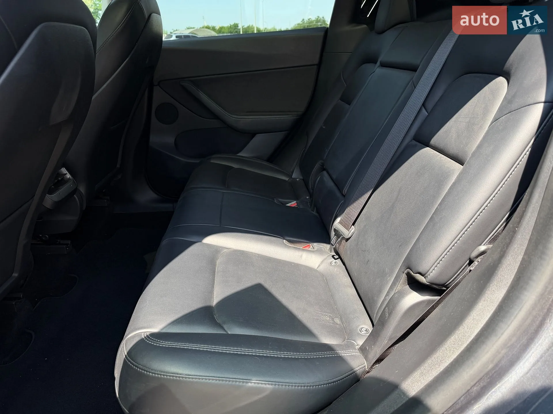 2021 Tesla Model Y - мініатюра 36