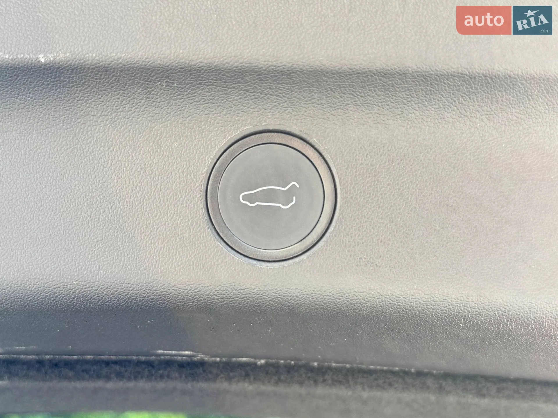 2020 Tesla Model Y - мініатюра 24
