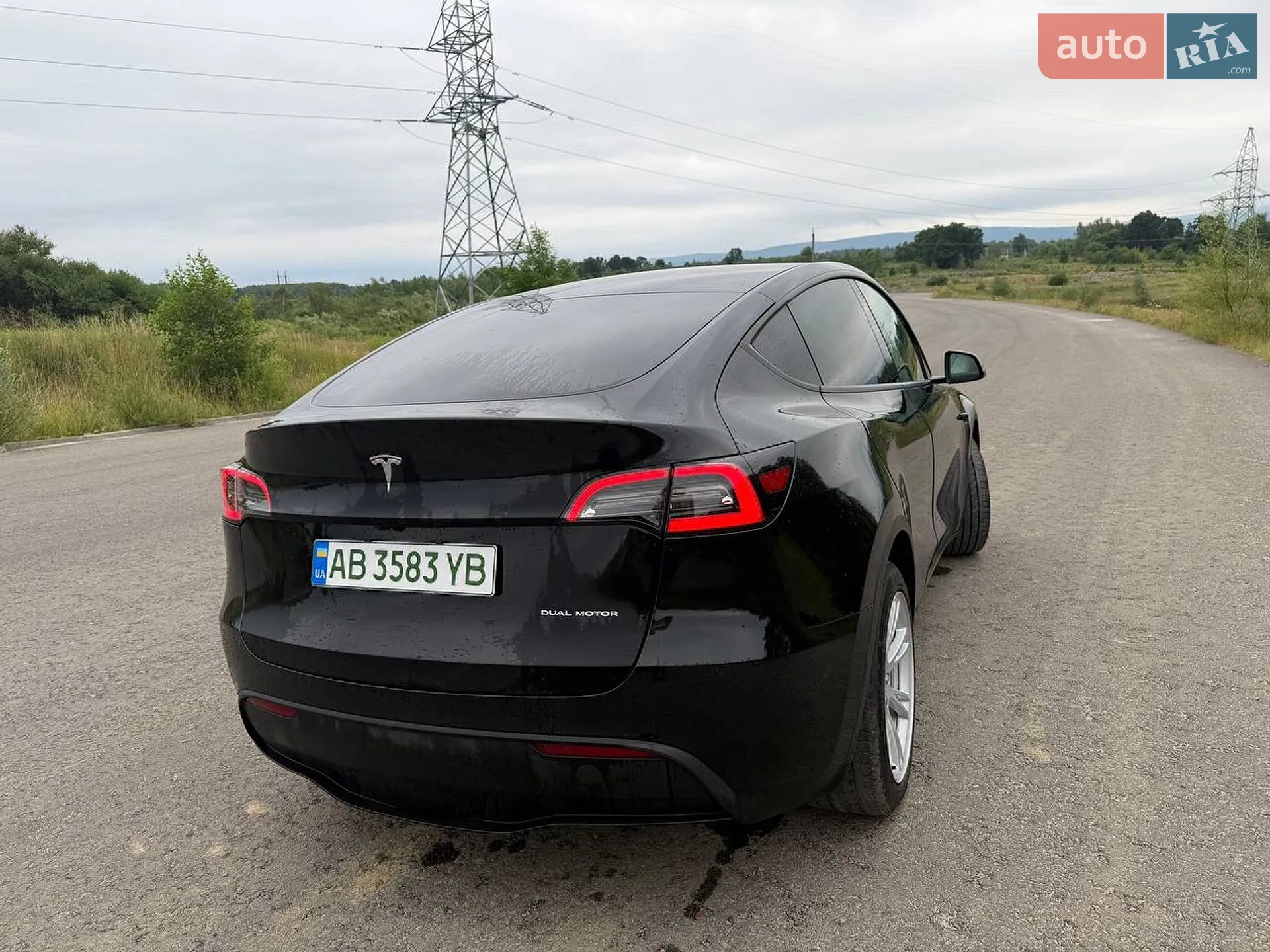 2023 Tesla Model Y - мініатюра 5