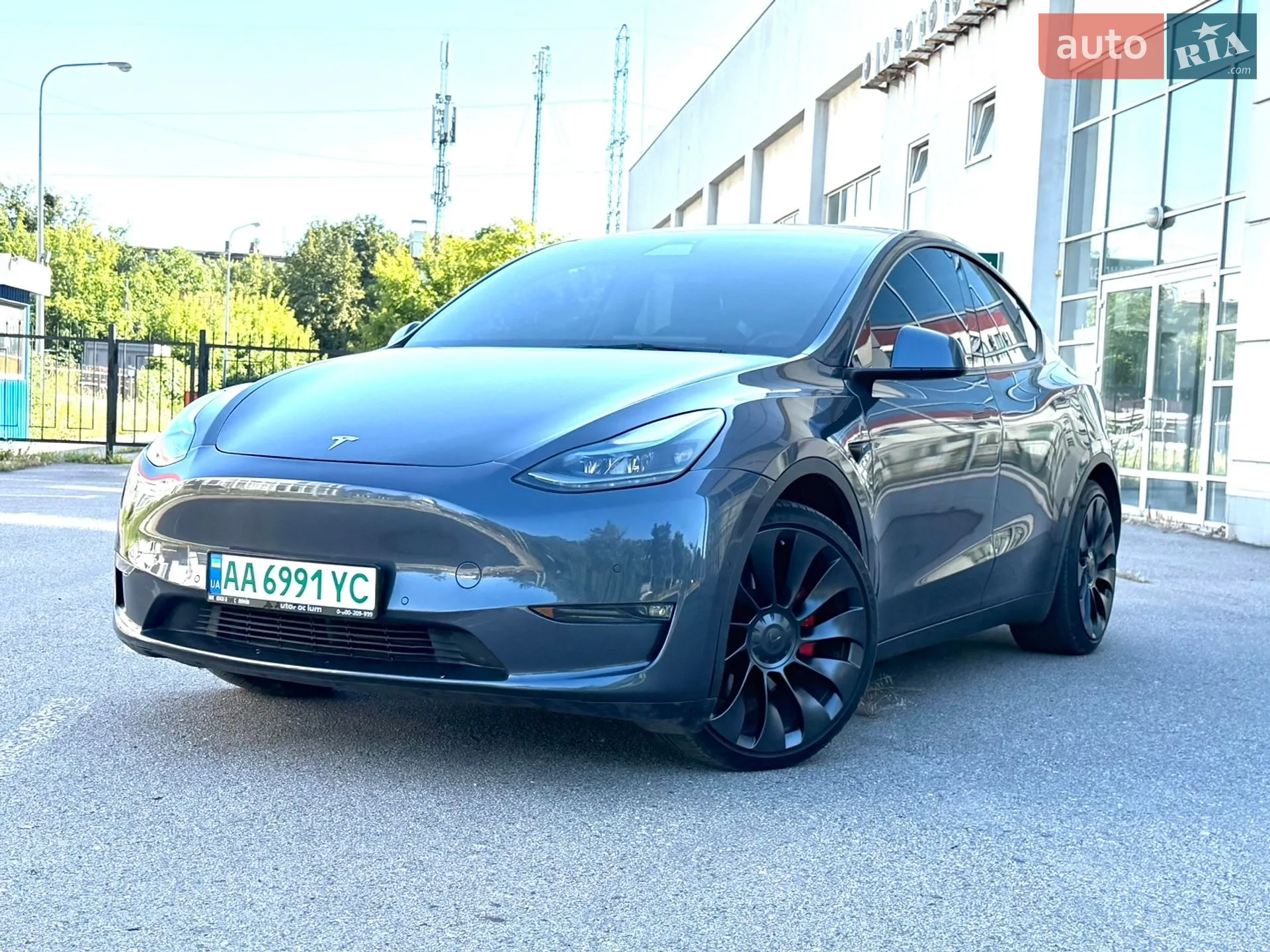 2022 Tesla Model Y - мініатюра 2