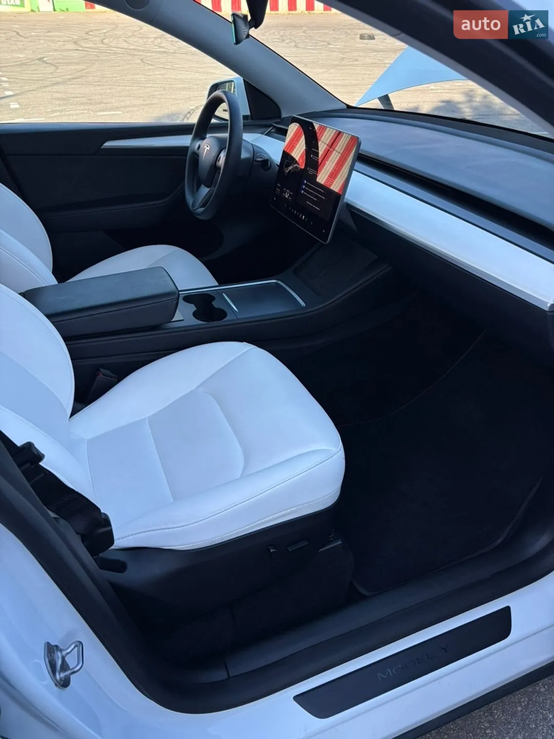 2023 Tesla Model Y - мініатюра 12