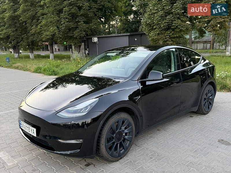 Внедорожник / Кроссовер Tesla Model Y 2022 в Хмельницком