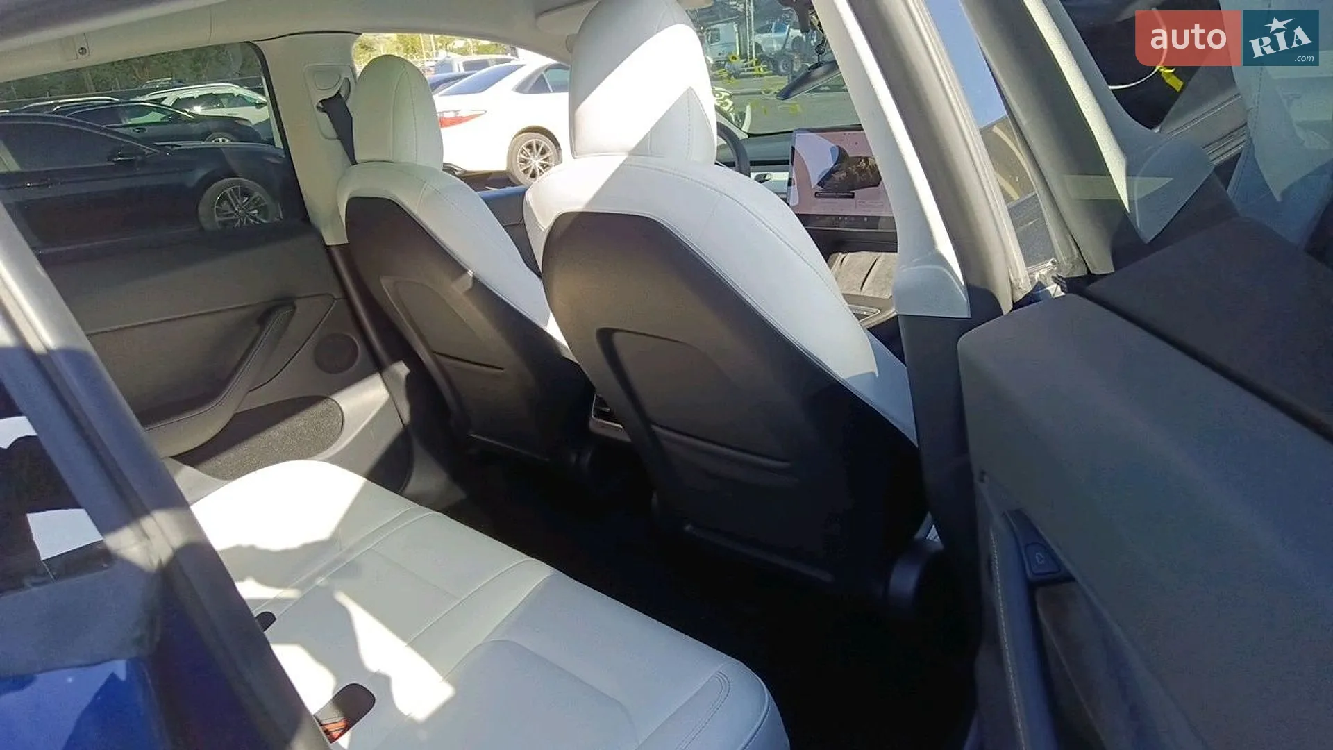 2022 Tesla Model Y - мініатюра 24