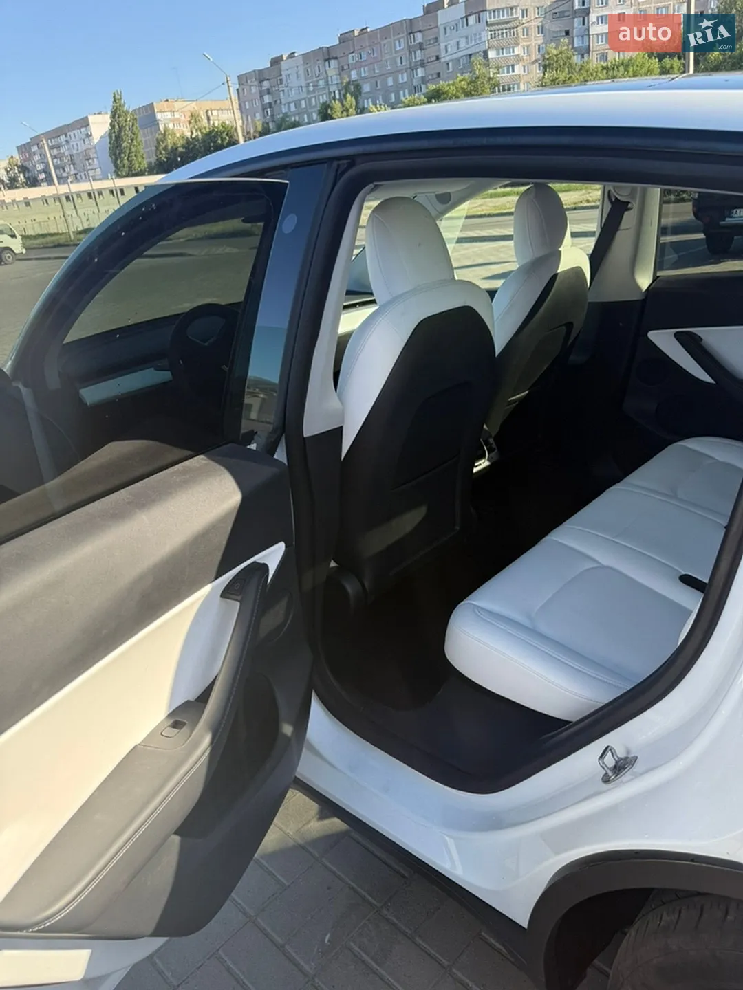 2022 Tesla Model Y - мініатюра 24