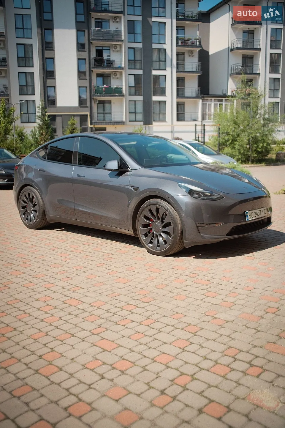 2022 Tesla Model Y - мініатюра 2