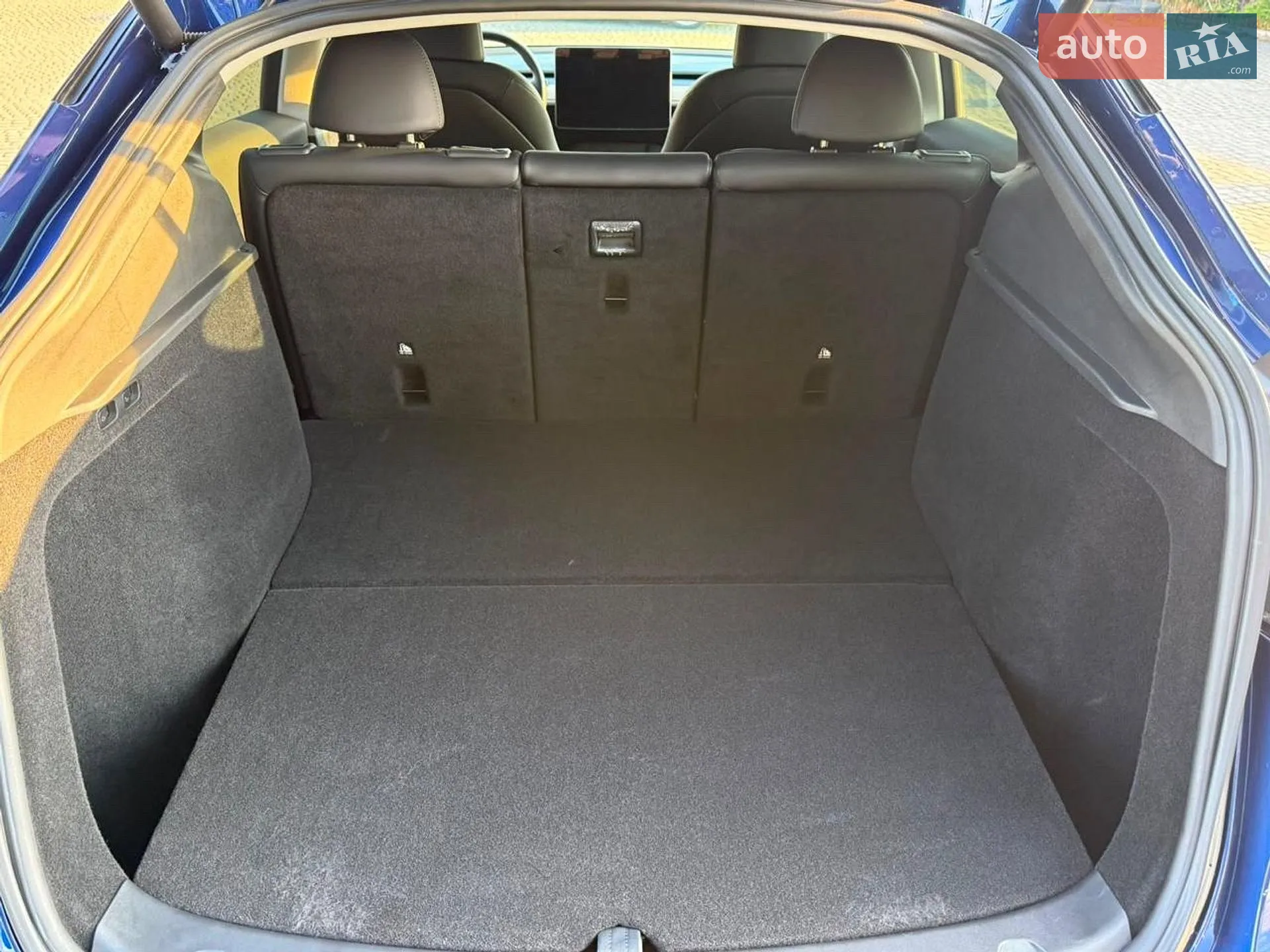2023 Tesla Model Y - мініатюра 17