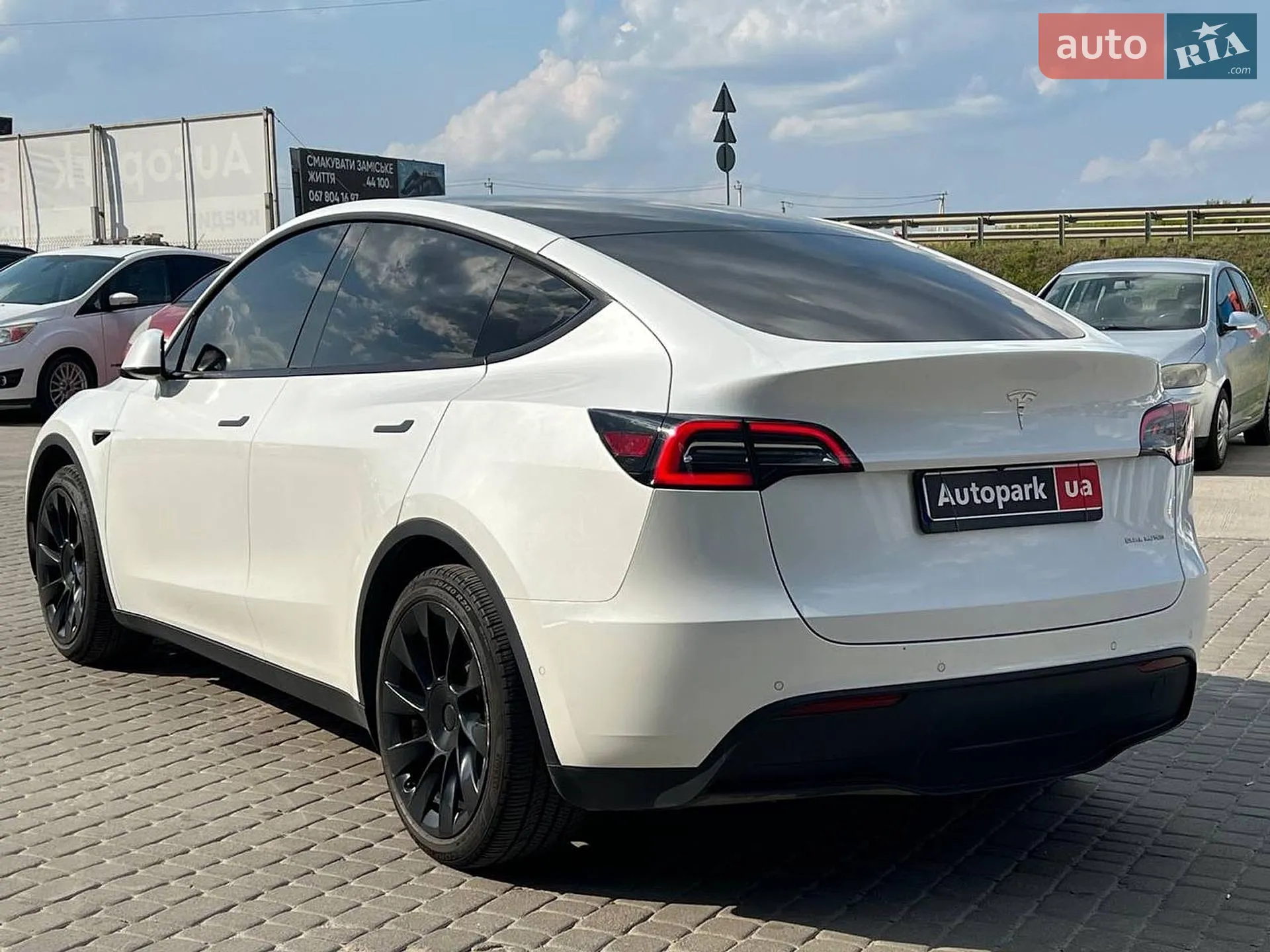 2021 Tesla Model Y - мініатюра 5