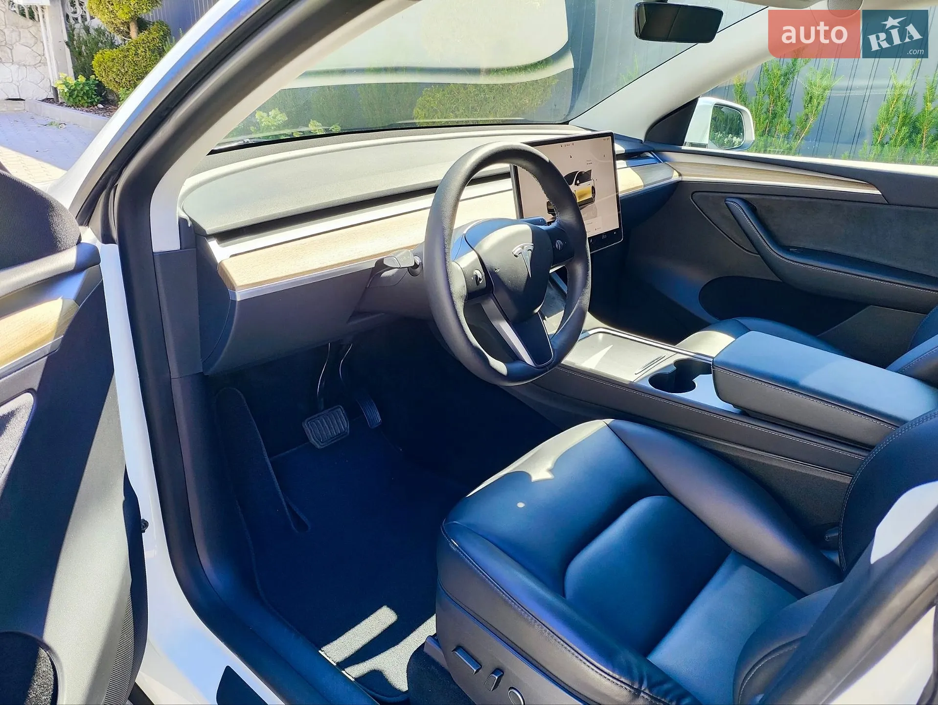 2023 Tesla Model Y - мініатюра 17