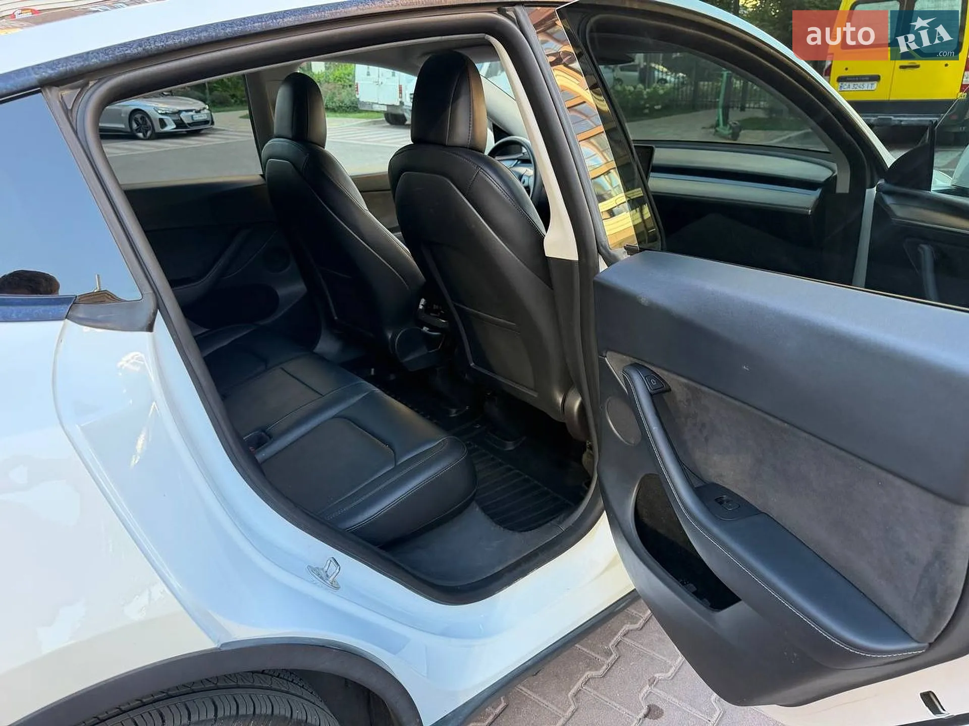 2022 Tesla Model Y - мініатюра 30