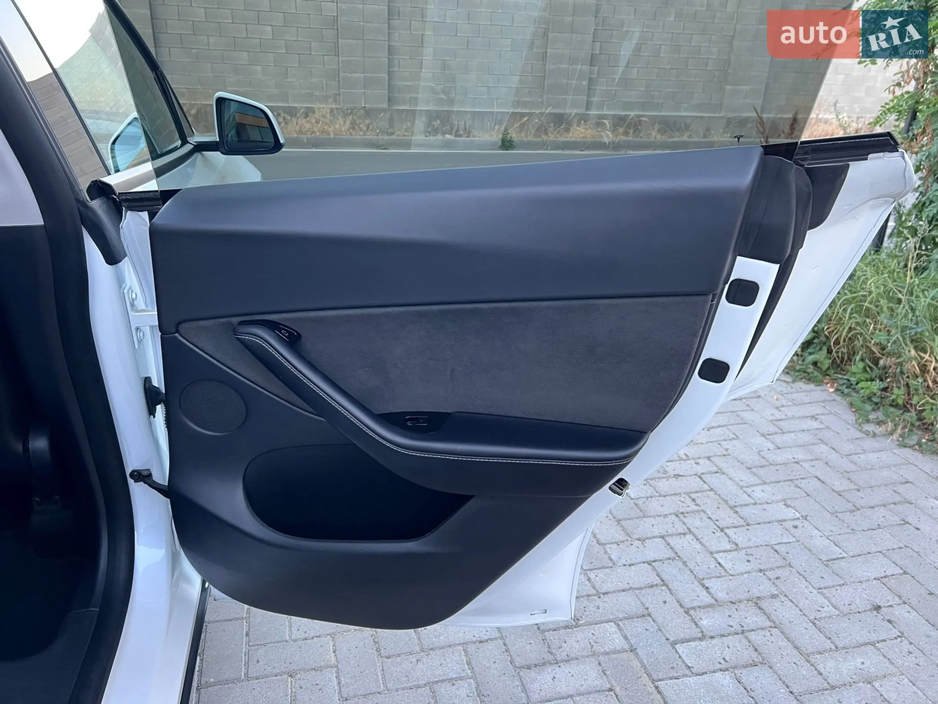 2020 Tesla Model Y - мініатюра 34