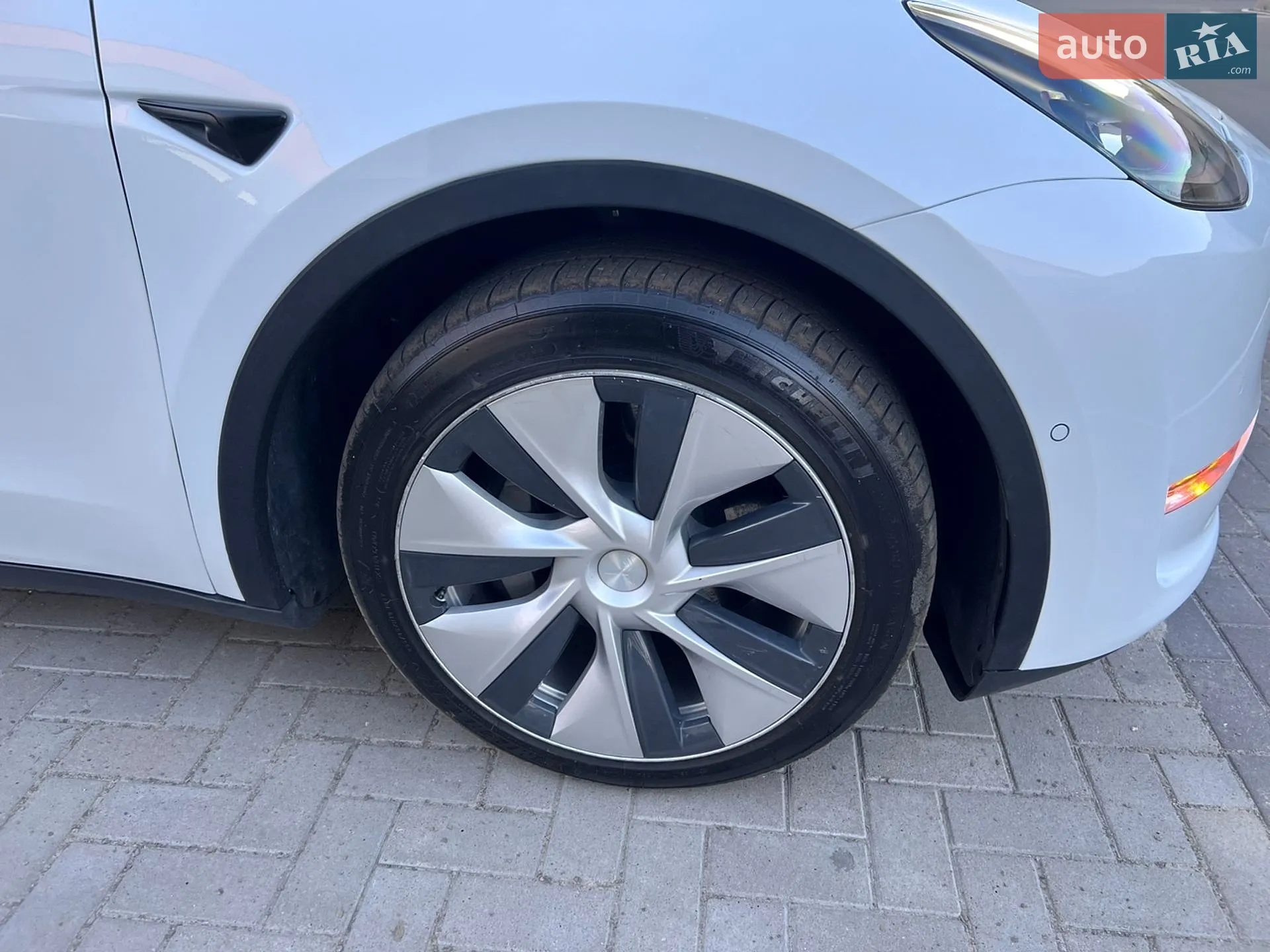 2020 Tesla Model Y - мініатюра 44