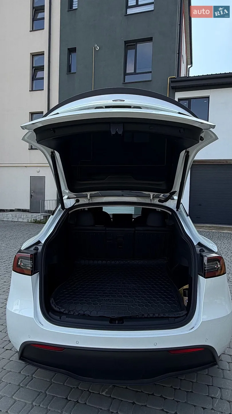2021 Tesla Model Y - мініатюра 11
