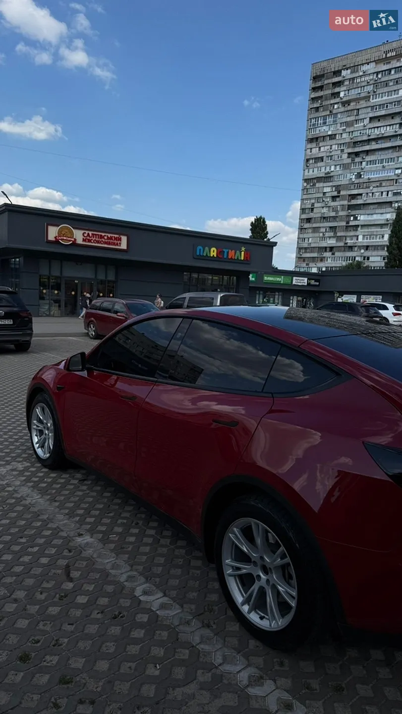 2023 Tesla Model Y - мініатюра 4