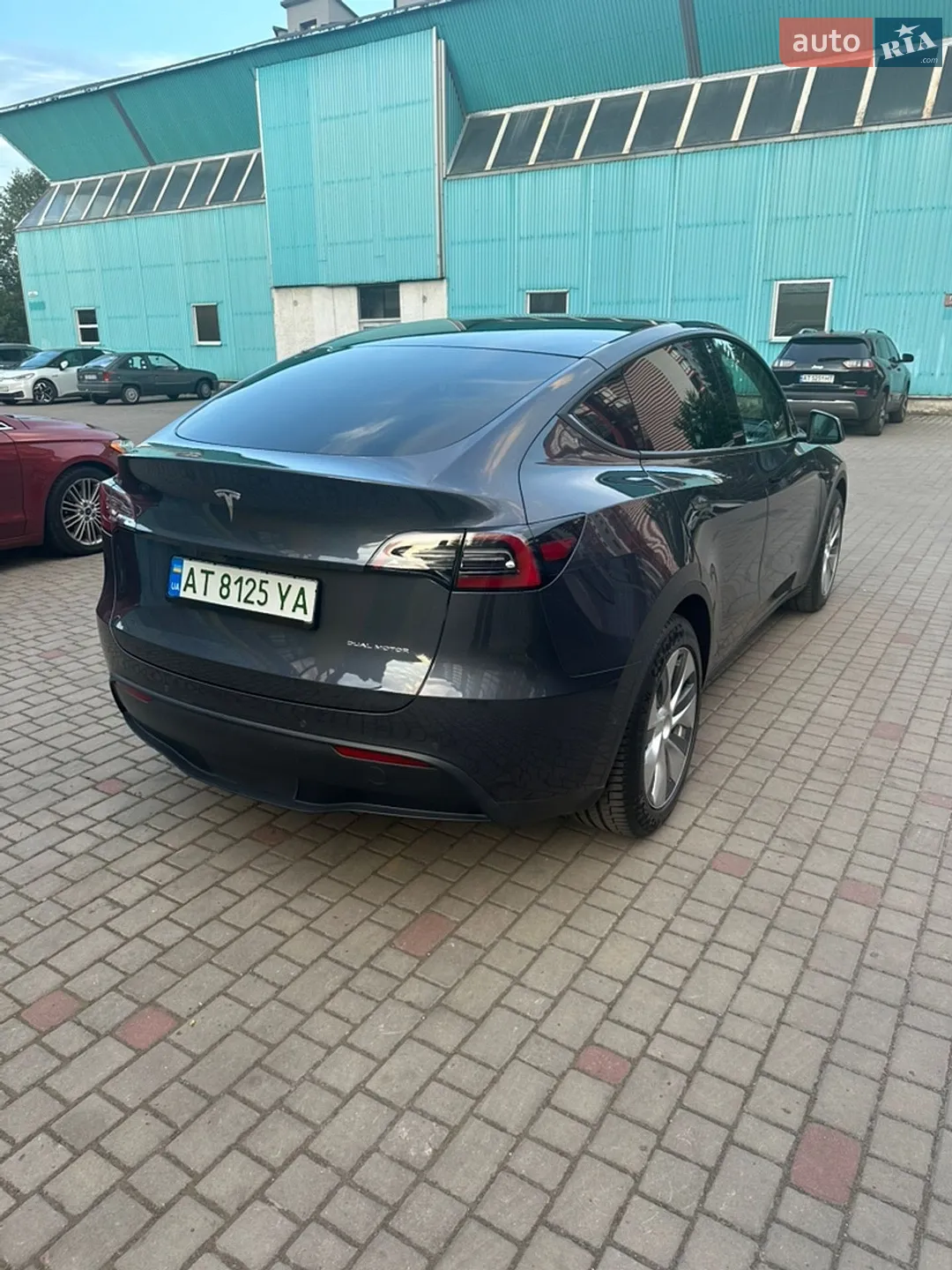 2021 Tesla Model Y - мініатюра 8
