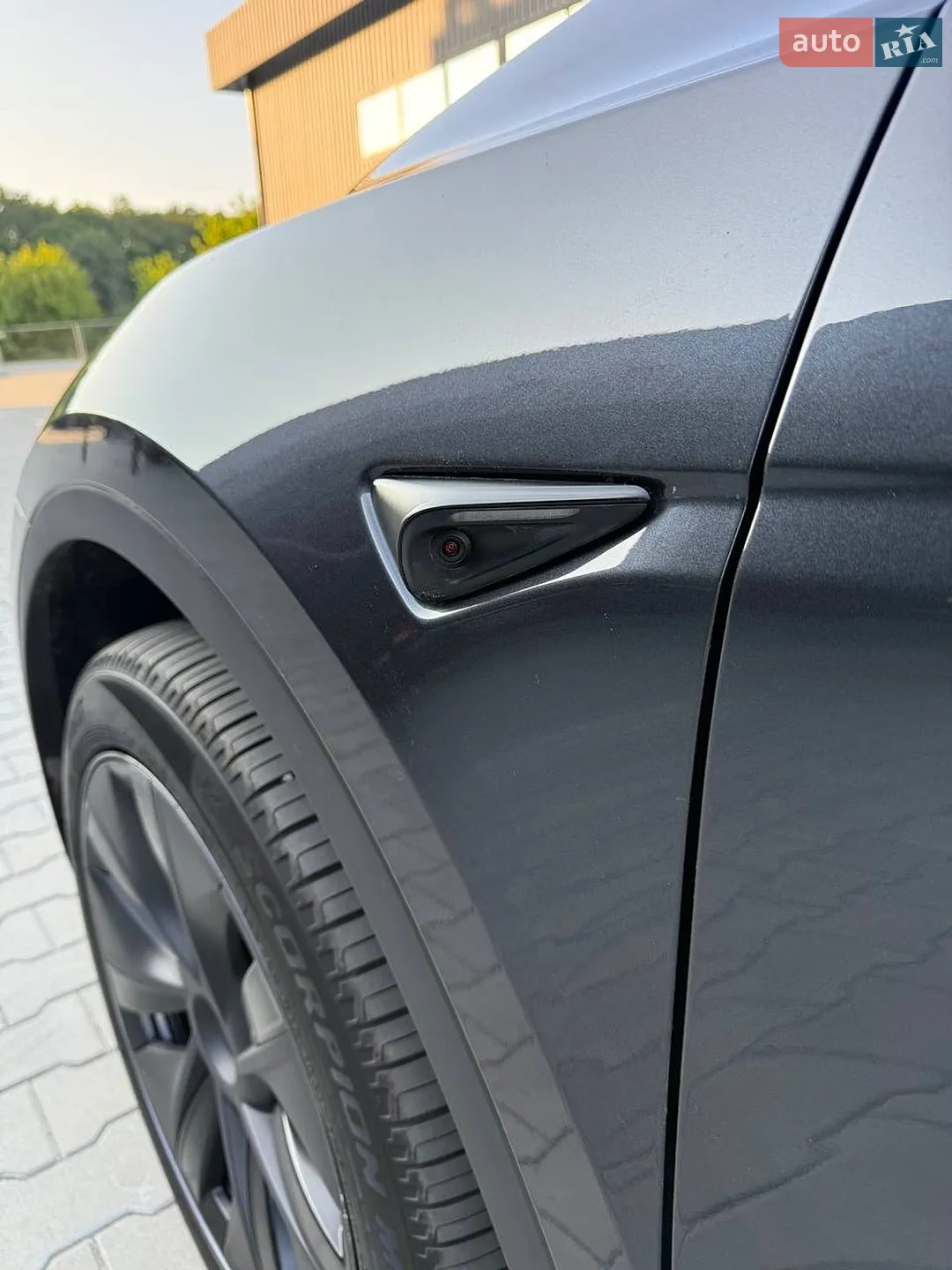 2025 Tesla Model Y - мініатюра 25