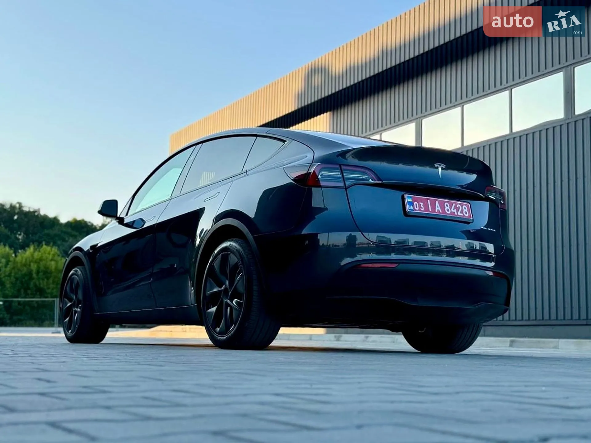 2025 Tesla Model Y - мініатюра 112