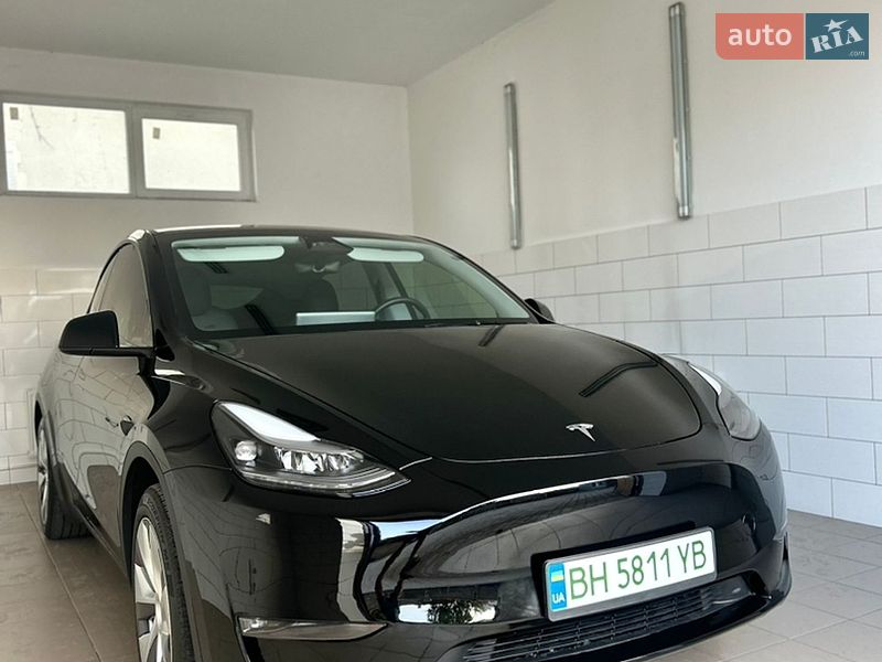 Позашляховик / Кросовер Tesla Model Y 2023 в Одесі фото 5 Позашляховик / Кросовер Tesla Model Y 2023 в Одесі