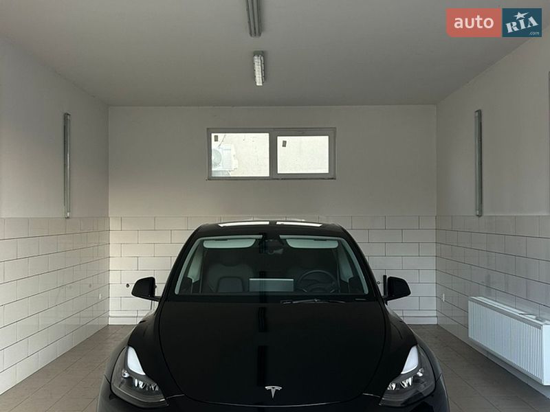 Позашляховик / Кросовер Tesla Model Y 2023 в Одесі фото 8 Позашляховик / Кросовер Tesla Model Y 2023 в Одесі