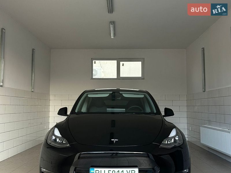 Позашляховик / Кросовер Tesla Model Y 2023 в Одесі фото 7 Позашляховик / Кросовер Tesla Model Y 2023 в Одесі