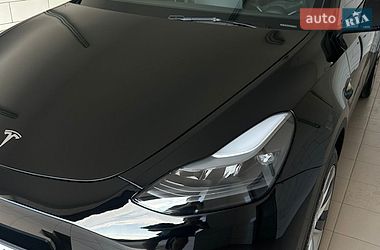 Позашляховик / Кросовер Tesla Model Y 2023 в Одесі фото 10 Позашляховик / Кросовер Tesla Model Y 2023 в Одесі