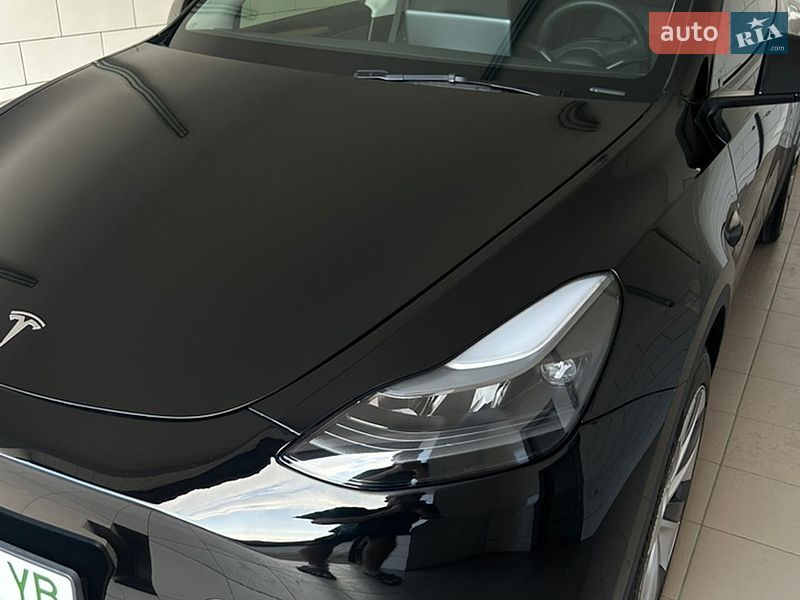 Позашляховик / Кросовер Tesla Model Y 2023 в Одесі фото 10 Позашляховик / Кросовер Tesla Model Y 2023 в Одесі
