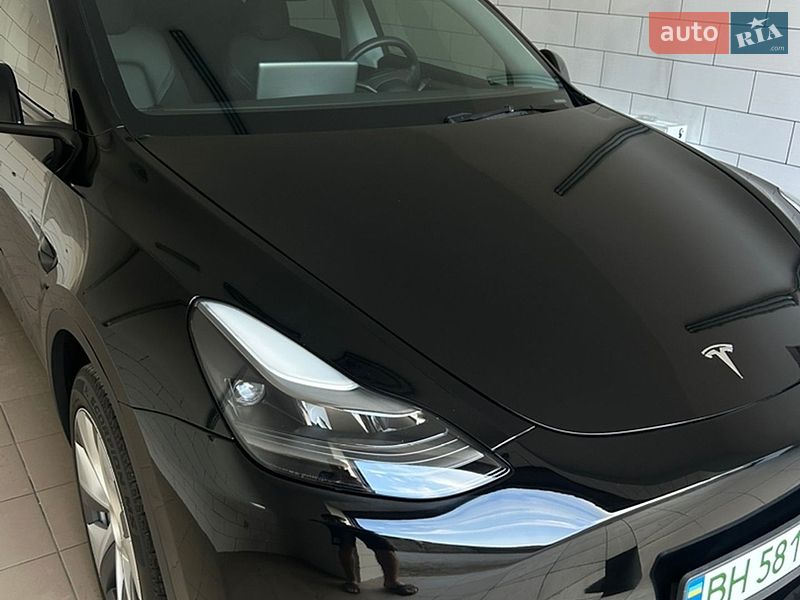 Позашляховик / Кросовер Tesla Model Y 2023 в Одесі фото 11 Позашляховик / Кросовер Tesla Model Y 2023 в Одесі