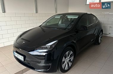 Позашляховик / Кросовер Tesla Model Y 2023 в Одесі фото 13 Позашляховик / Кросовер Tesla Model Y 2023 в Одесі
