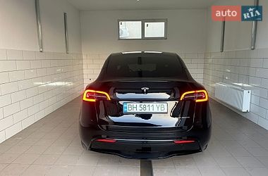 Позашляховик / Кросовер Tesla Model Y 2023 в Одесі фото 20 Позашляховик / Кросовер Tesla Model Y 2023 в Одесі
