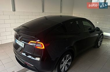 Позашляховик / Кросовер Tesla Model Y 2023 в Одесі фото 23 Позашляховик / Кросовер Tesla Model Y 2023 в Одесі