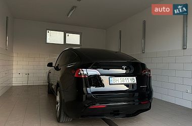 Позашляховик / Кросовер Tesla Model Y 2023 в Одесі фото 29 Позашляховик / Кросовер Tesla Model Y 2023 в Одесі