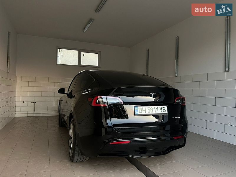 Позашляховик / Кросовер Tesla Model Y 2023 в Одесі фото 29 Позашляховик / Кросовер Tesla Model Y 2023 в Одесі