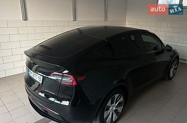 Позашляховик / Кросовер Tesla Model Y 2023 в Одесі фото 31 Позашляховик / Кросовер Tesla Model Y 2023 в Одесі
