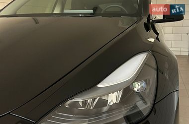Позашляховик / Кросовер Tesla Model Y 2023 в Одесі фото 33 Позашляховик / Кросовер Tesla Model Y 2023 в Одесі