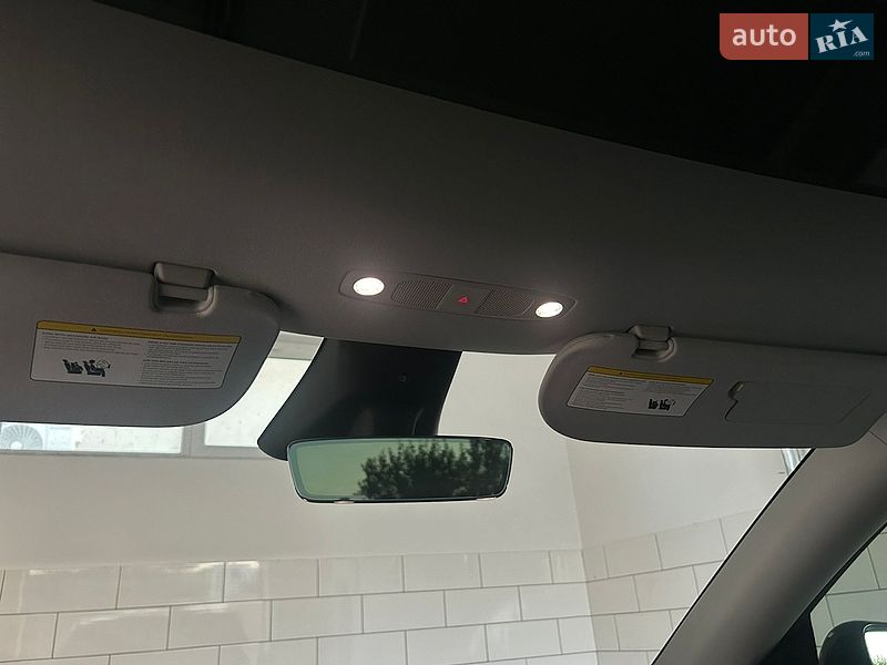 Позашляховик / Кросовер Tesla Model Y 2023 в Одесі фото 42 Позашляховик / Кросовер Tesla Model Y 2023 в Одесі