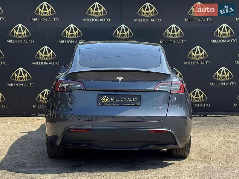 Позашляховик / Кросовер Tesla Model Y 2023 в Києві