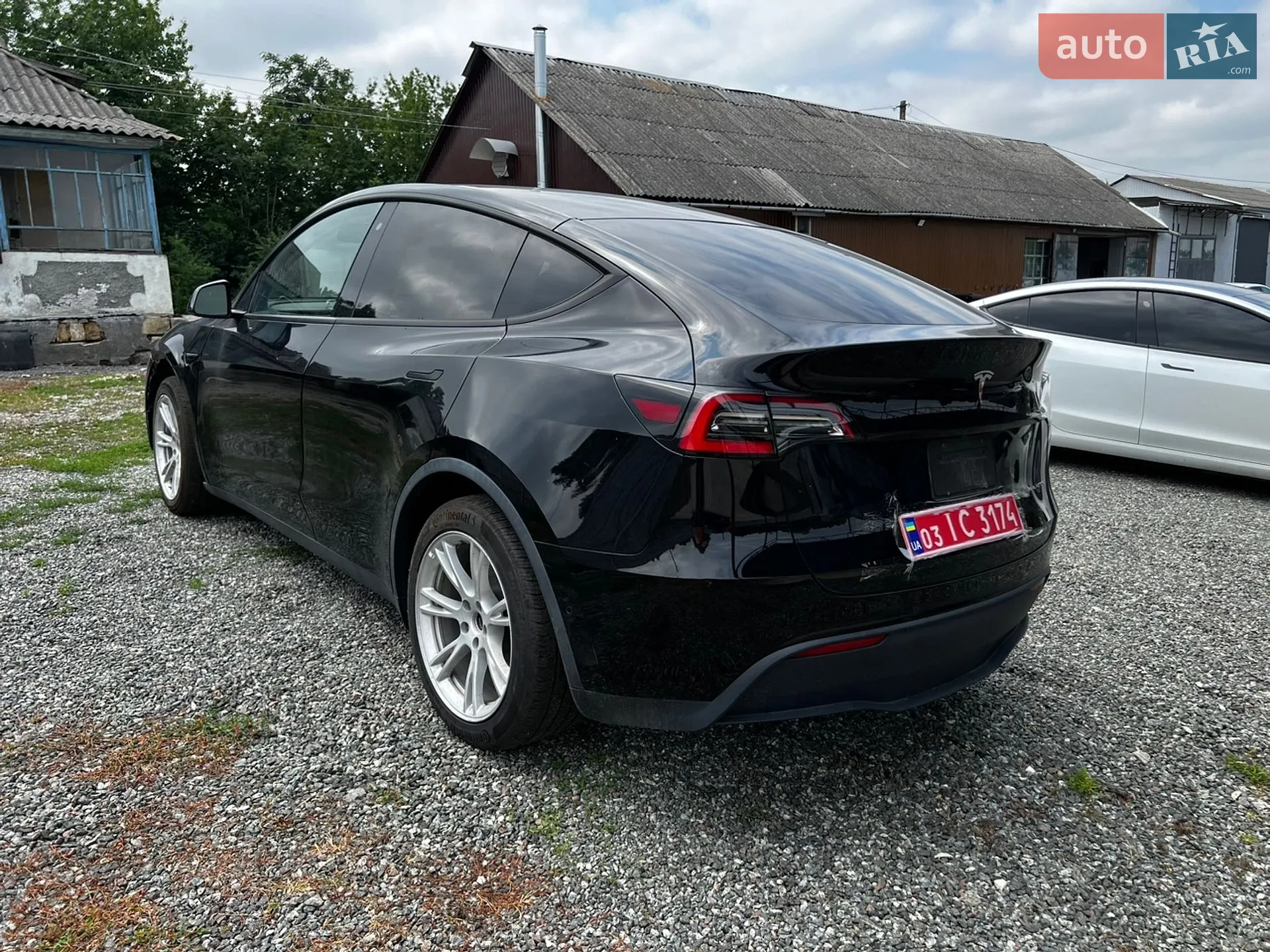 2020 Tesla Model Y - мініатюра 3