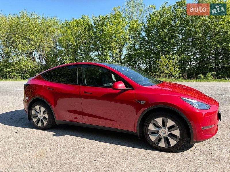 Внедорожник / Кроссовер Tesla Model Y 2023 в Виннице